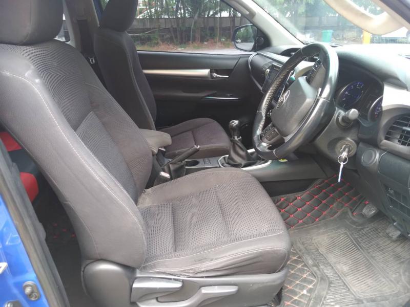 TOYOTA ็HILUX REVO 2016